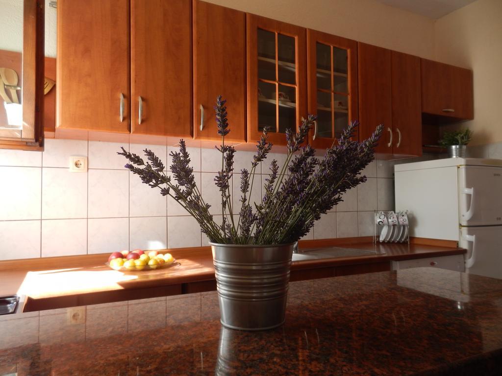 Guesthouse Aria Trogir Habitación foto